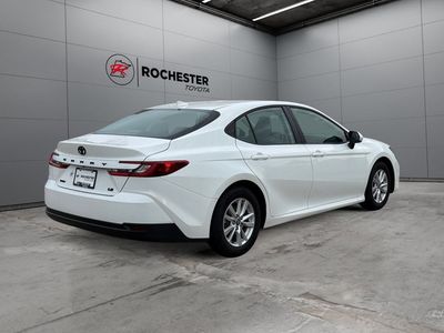2025 Toyota Camry — detail view