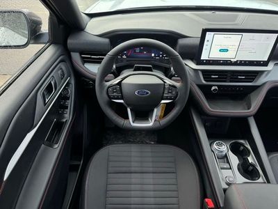 2026 Ford Explorer — detail view