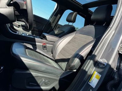 2024 Ford Edge — detail view