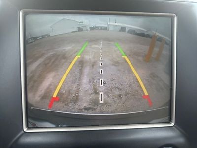2014 Jeep Grand Cherokee — interior view