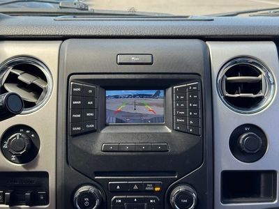 2014 Ford F-150 — interior view
