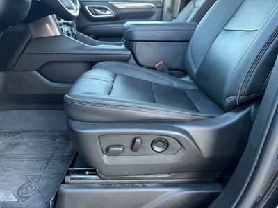 2023 Chevrolet Suburban — detail view
