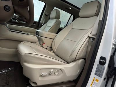 2022 GMC Yukon — detail view