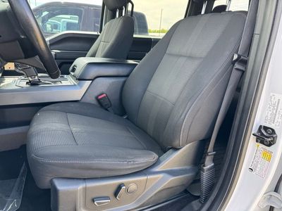 2017 Ford F-150 — detail view