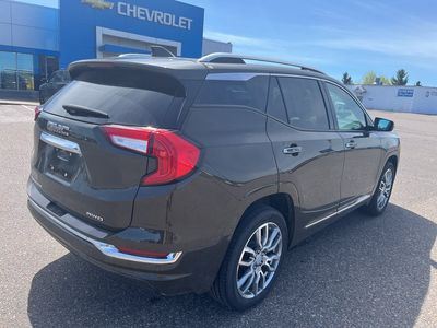 2023 GMC Terrain — detail view