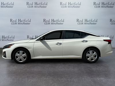 2024 Nissan Altima — side profile view