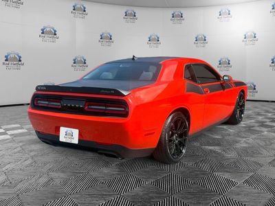 2018 Dodge Challenger — detail view