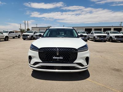 2026 Lincoln Aviator — side profile view