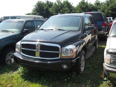 2005 Dodge Durango — side profile view