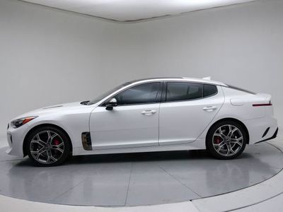 2020 Kia Stinger — side profile view