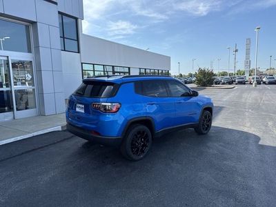 2025 Jeep Compass — detail view