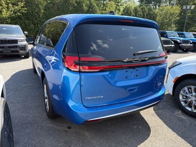 2027 Chrysler Pacifica — detail view