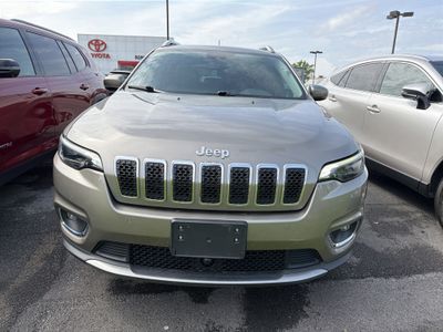 2021 Jeep Cherokee — rear three-quarter view