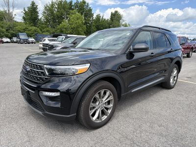 2023 Ford Explorer — interior view