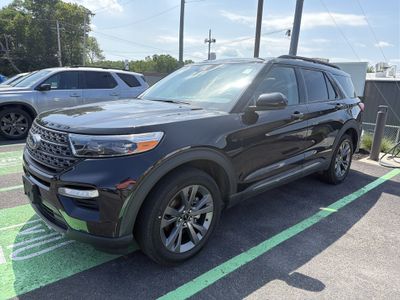 2023 Ford Explorer — interior view