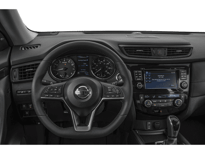 2019 Nissan Rogue — detail view