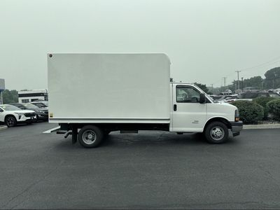 2021 Chevrolet Express Cutaway 4500 — interior view