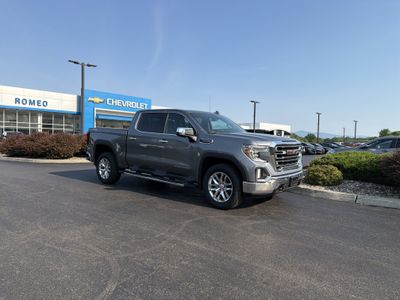 2020 GMC Sierra 1500 — rear three-quarter view