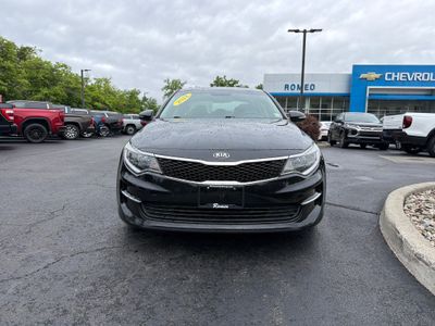 2018 Kia Optima — side profile view