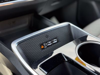 2025 Chevrolet Equinox — detail view