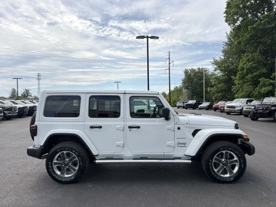 2019 Jeep Wrangler — interior view