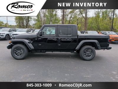 2026 Jeep Gladiator — detail view
