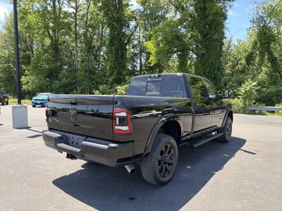 2022 RAM 2500 — detail view
