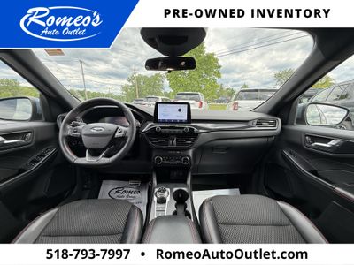 2023 Ford Escape — side profile view