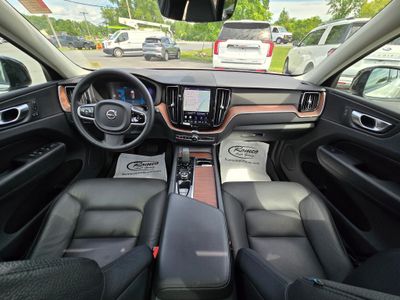 2023 Volvo XC60 — side profile view