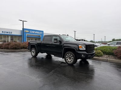 2016 GMC Sierra 2500 HD — rear three-quarter view
