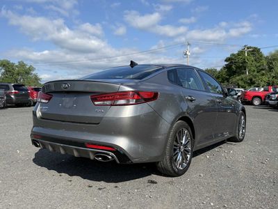 2017 Kia Optima — detail view