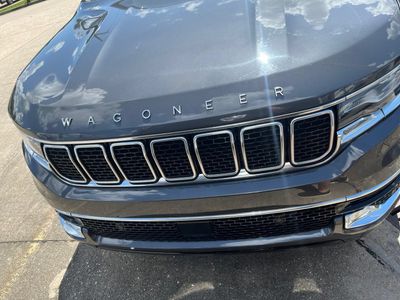 2024 Jeep Wagoneer — side profile view