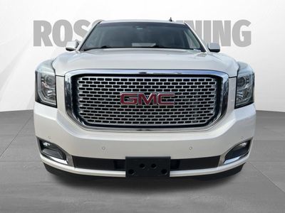 2015 GMC Yukon — side profile view