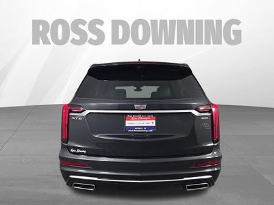 2020 Cadillac XT6 — detail view