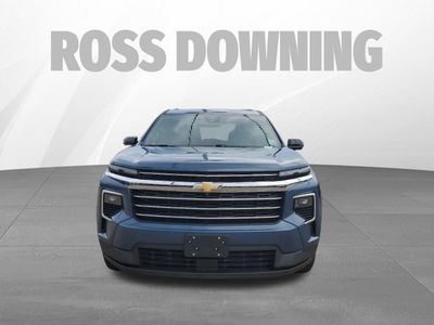 2025 Chevrolet Traverse — side profile view