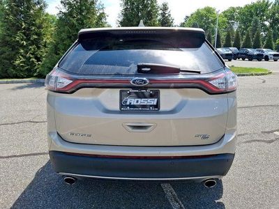 2017 Ford Edge — detail view
