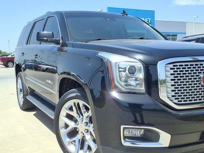 2015 GMC Yukon — interior view