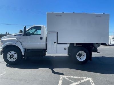 2025 Ford F-650 — side profile view