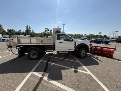 2025 Ford F-600 — detail view