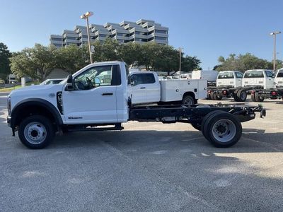 2025 Ford F-550 — rear three-quarter view