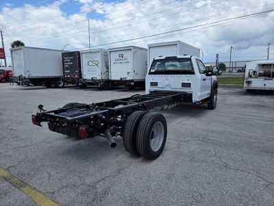 2026 Ford F-550 — detail view