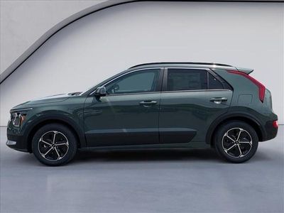 2026 Kia Niro — side profile view