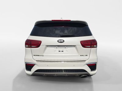 2019 Kia Sorento — interior view
