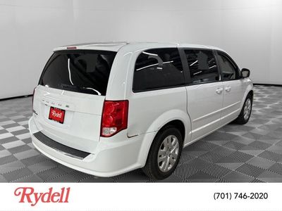 2017 Dodge Grand Caravan — detail view