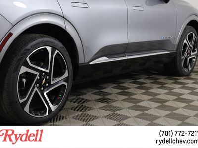2025 Chevrolet Equinox EV — detail view