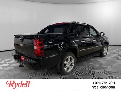 2013 Chevrolet Avalanche — detail view
