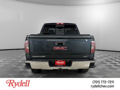 2017 GMC Sierra 1500 — interior view
