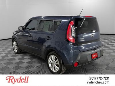 2015 Kia Soul — rear three-quarter view