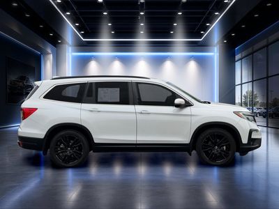 2022 Honda Pilot — rear three-quarter view