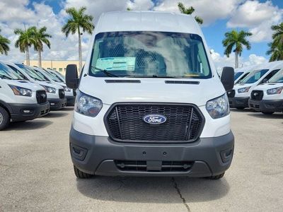 2026 Ford Transit-250 — side profile view